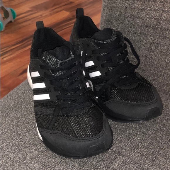 adidas adizero tempo aktiv